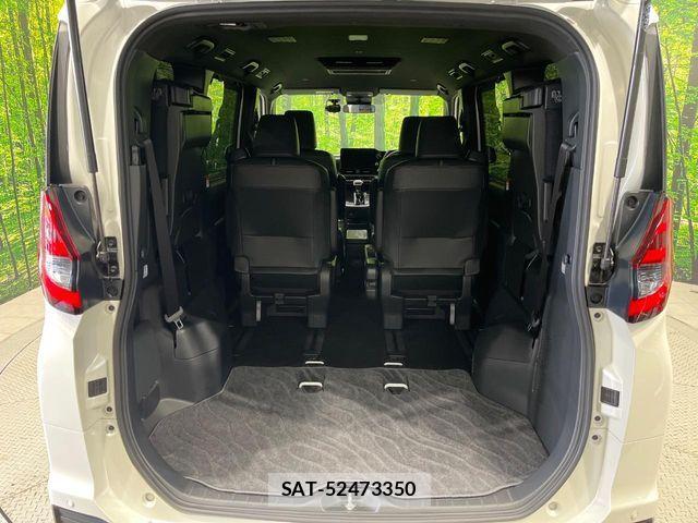Toyota NOAH 2024-02 7980316-11