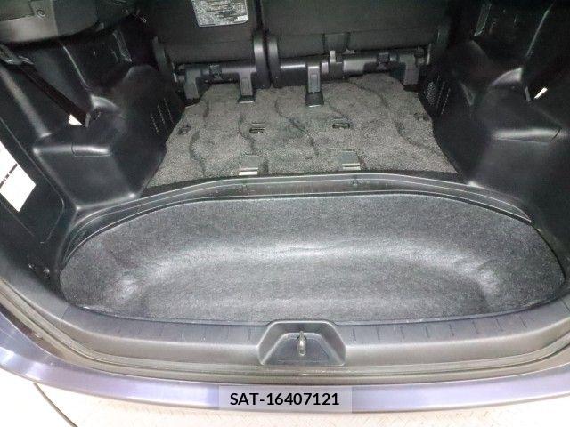 Toyota NOAH 2011-07 7980340-10
