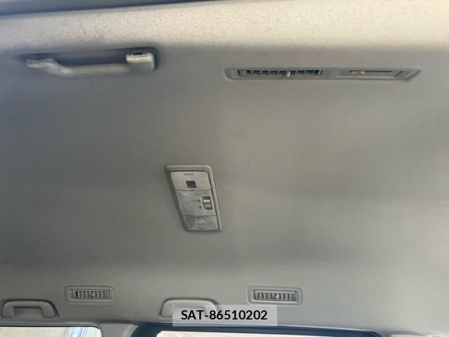 Toyota NOAH 2007-10 7980343-18