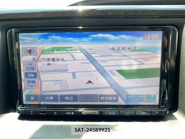 Toyota NOAH 2015-04 7980336-22