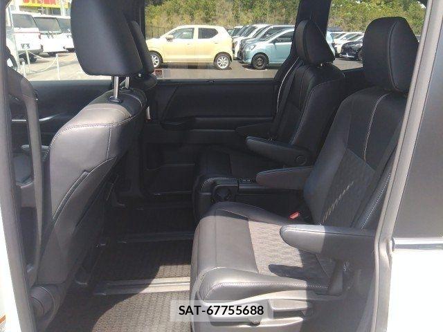 Toyota NOAH 2023-09 7980314-12