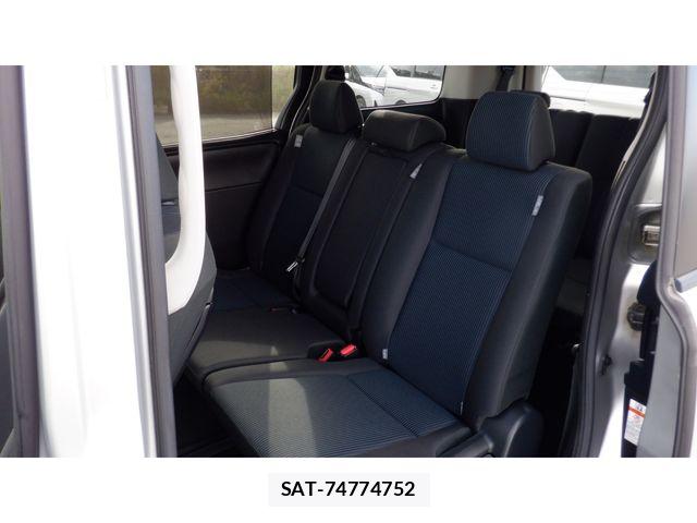 Toyota NOAH 2020-07 7980328-10
