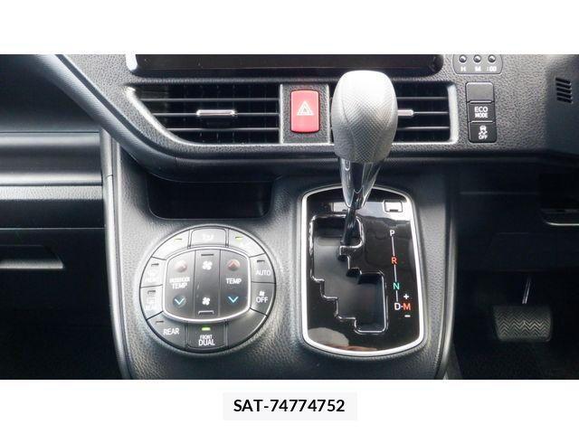Toyota NOAH 2020-07 7980328-17