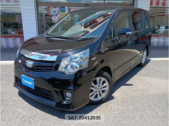 Toyota NOAH 2010-04 7980341-0