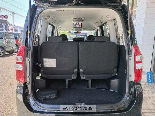 Toyota NOAH 2010-04 7980341-18
