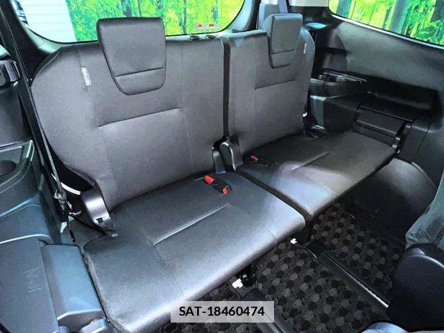 Toyota NOAH 2025-10 7980325-9