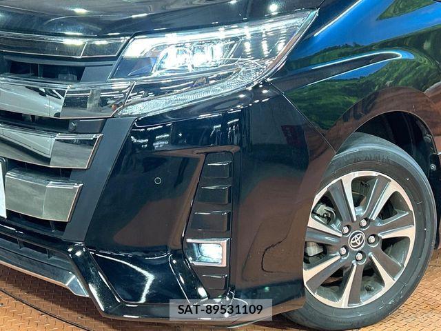 Toyota NOAH 2021-05 7980322-11