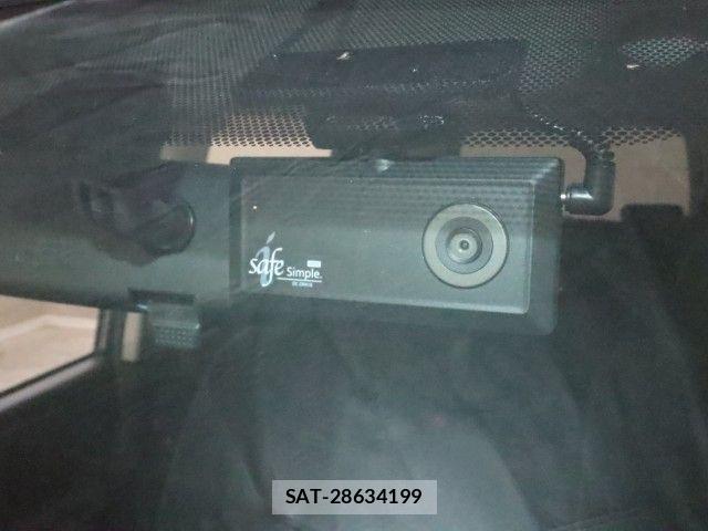Toyota NOAH 2013-01 7980339-13