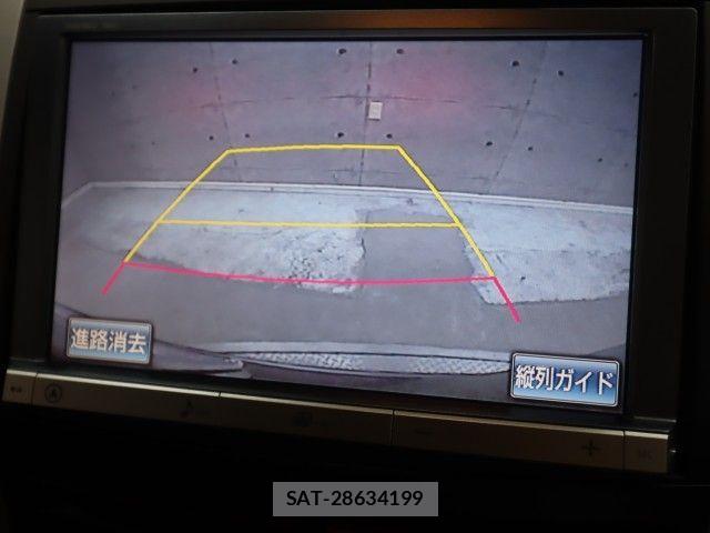 Toyota NOAH 2013-01 7980339-15