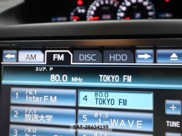 Toyota NOAH 2013-01 7980339-16