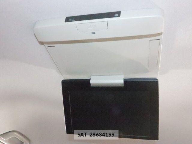 Toyota NOAH 2013-01 7980339-5