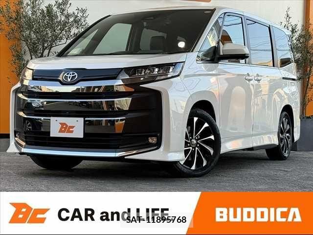 Toyota NOAH 2022-08 7980317-0