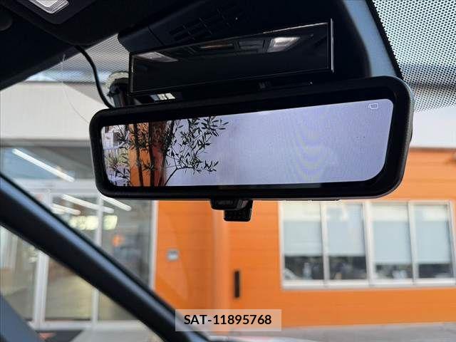 Toyota NOAH 2022-08 7980317-3