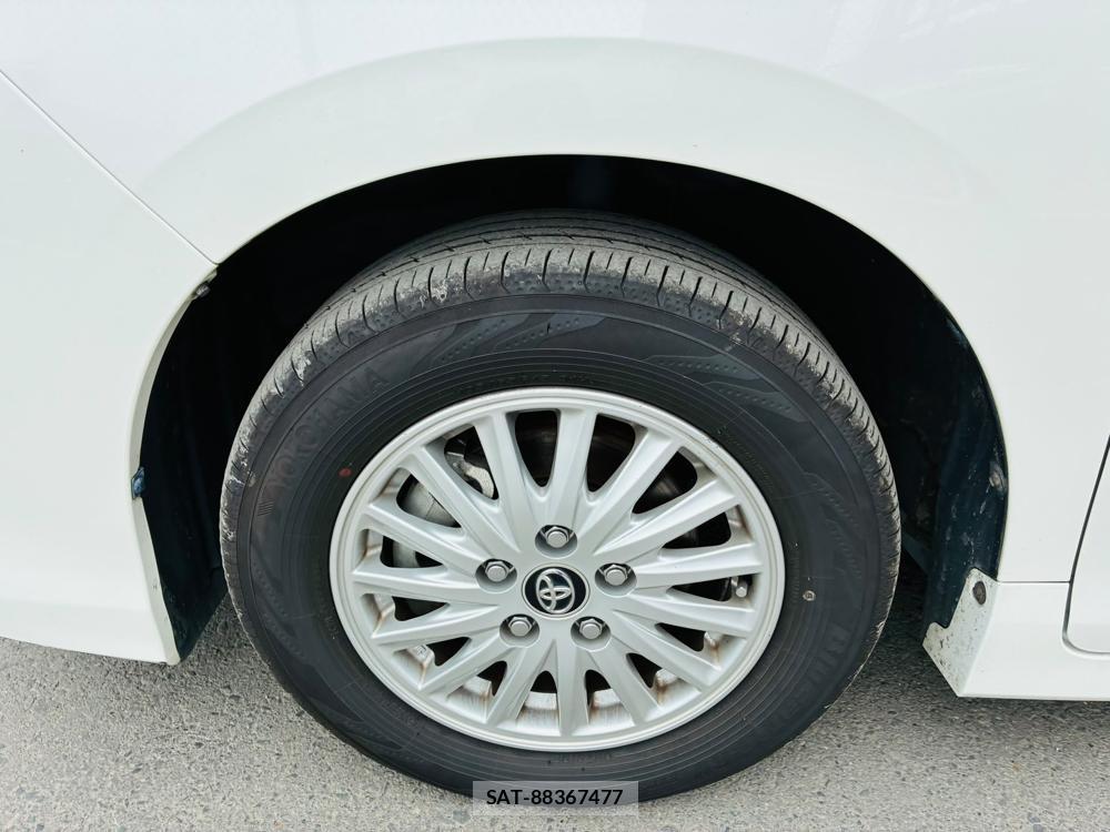 Toyota NOAH 2017-03 7891119-28
