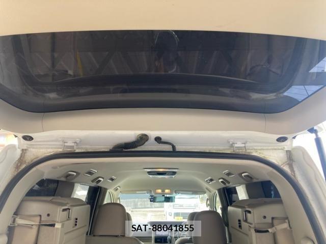 Toyota NOAH 2011-10 8037253-11