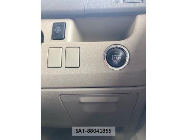 Toyota NOAH 2011-10 8037253-14