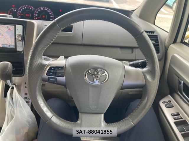 Toyota NOAH 2011-10 8037253-15