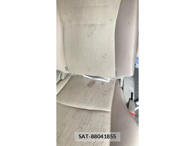 Toyota NOAH 2011-10 8037253-27