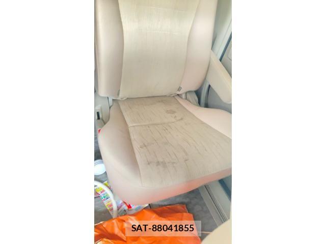 Toyota NOAH 2011-10 8037253-28