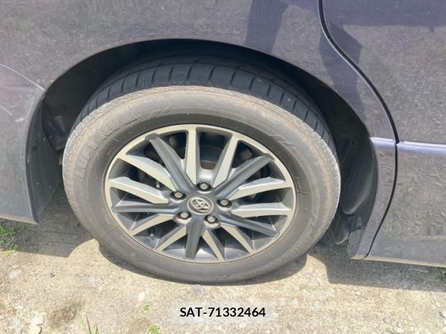 Toyota NOAH 2015-02 8037252-10
