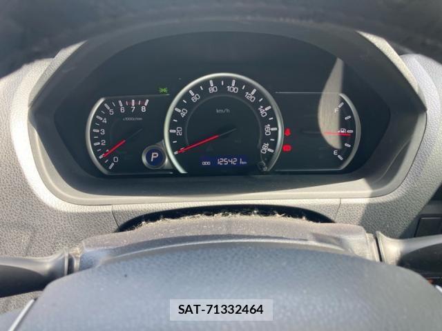 Toyota NOAH 2015-02 8037252-20