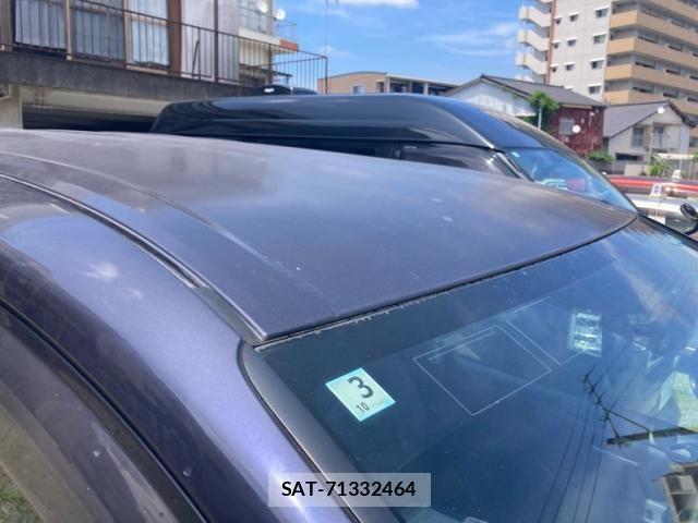 Toyota NOAH 2015-02 8037252-7
