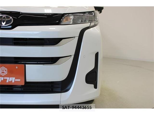 Toyota NOAH 2025-02 8037246-14