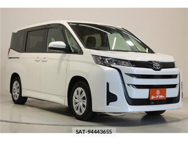 Toyota NOAH 2025-02 8037246-6