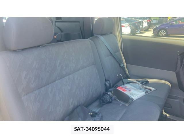 Toyota NOAH 2003-10 8037260-9