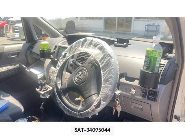 Toyota NOAH 2003-10 8037260-11