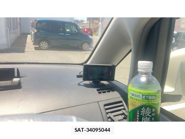 Toyota NOAH 2003-10 8037260-16