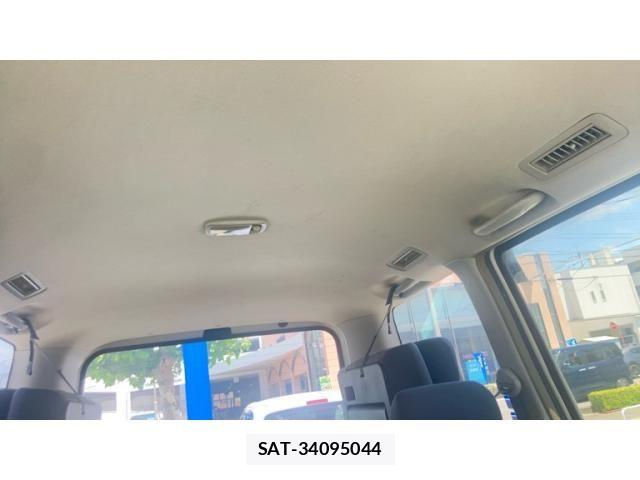Toyota NOAH 2003-10 8037260-21