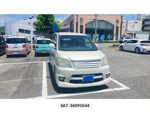 Toyota NOAH 2003-10 8037260-2