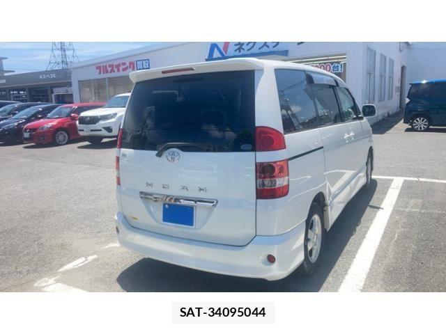 Toyota NOAH 2003-10 8037260-3