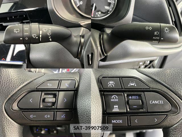 Toyota NOAH 2023-06 8037247-10