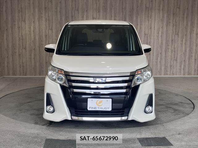 Toyota NOAH 2016-01 8037251-16