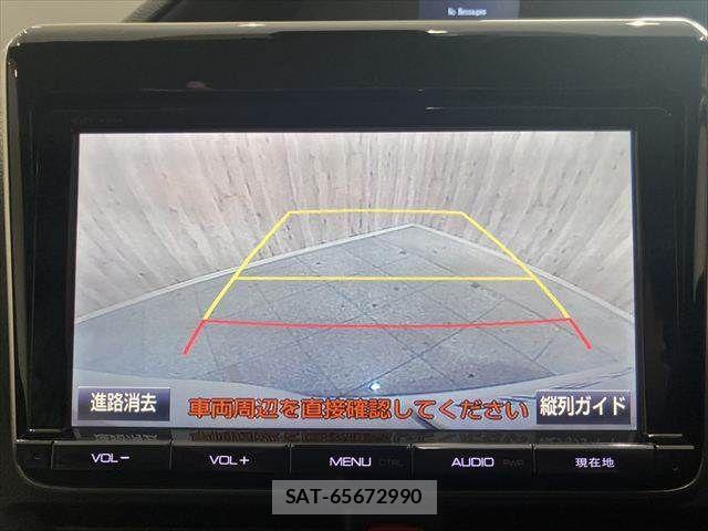 Toyota NOAH 2016-01 8037251-4