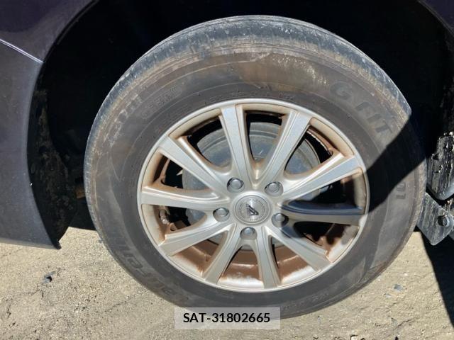 Toyota NOAH 2016-06 8037256-4