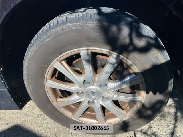Toyota NOAH 2016-06 8037256-5