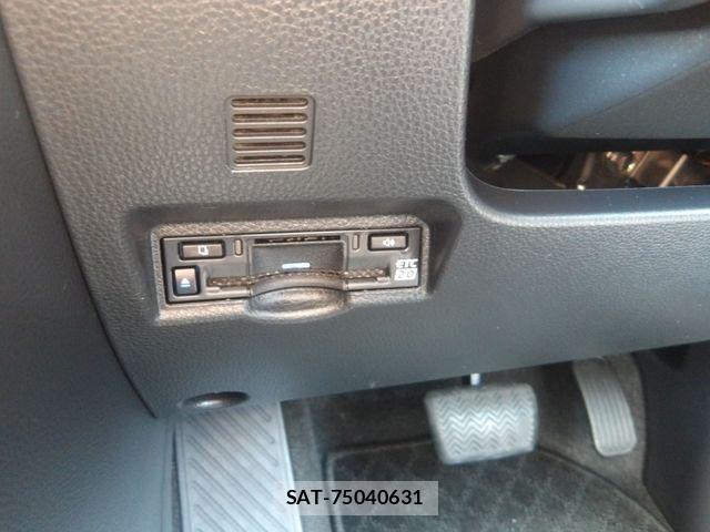 Toyota NOAH 2023-12 8037248-7