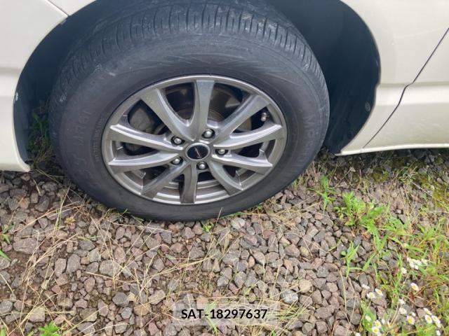 Toyota NOAH 2006-03 8037259-10