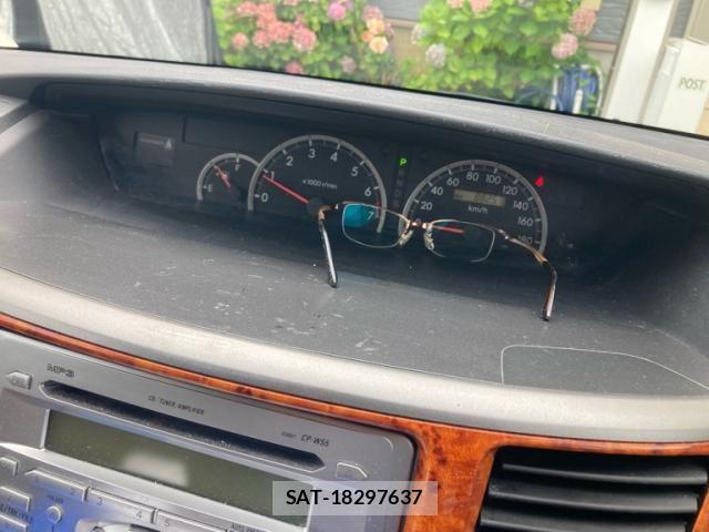 Toyota NOAH 2006-03 8037259-22