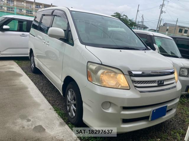 Toyota NOAH 2006-03 8037259-3
