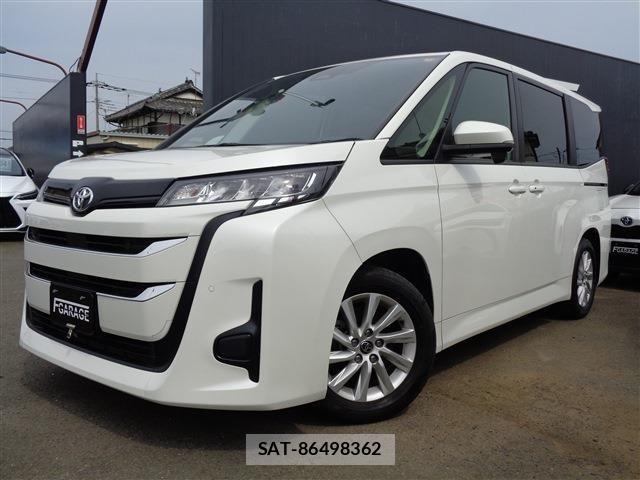 Toyota NOAH 2024-04 8037245-0