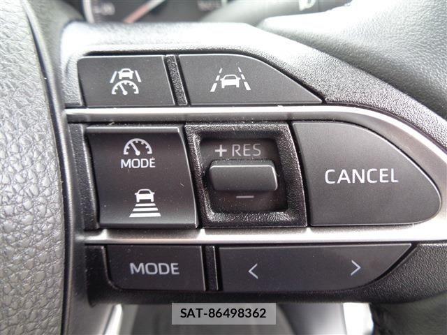 Toyota NOAH 2024-04 8037245-27