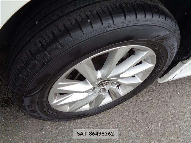 Toyota NOAH 2024-04 8037245-8