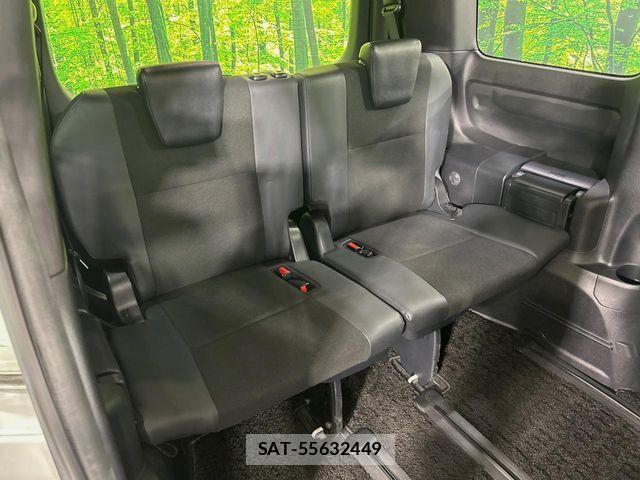 Toyota NOAH 2018-10 8037249-9