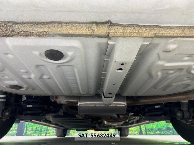 Toyota NOAH 2018-10 8037249-19