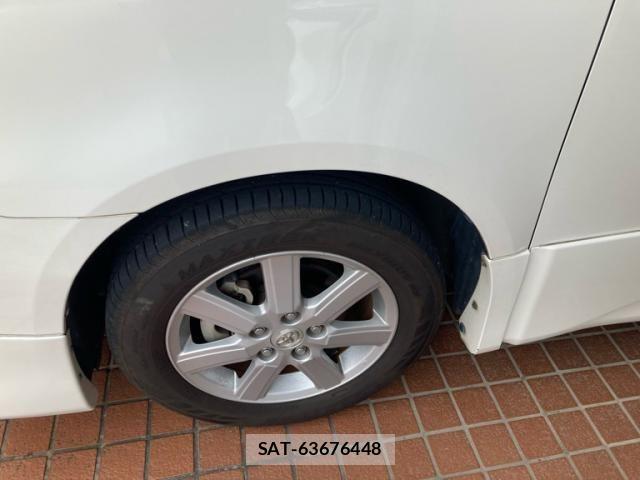 Toyota NOAH 2007-10 8037257-9