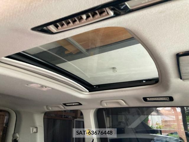 Toyota NOAH 2007-10 8037257-16